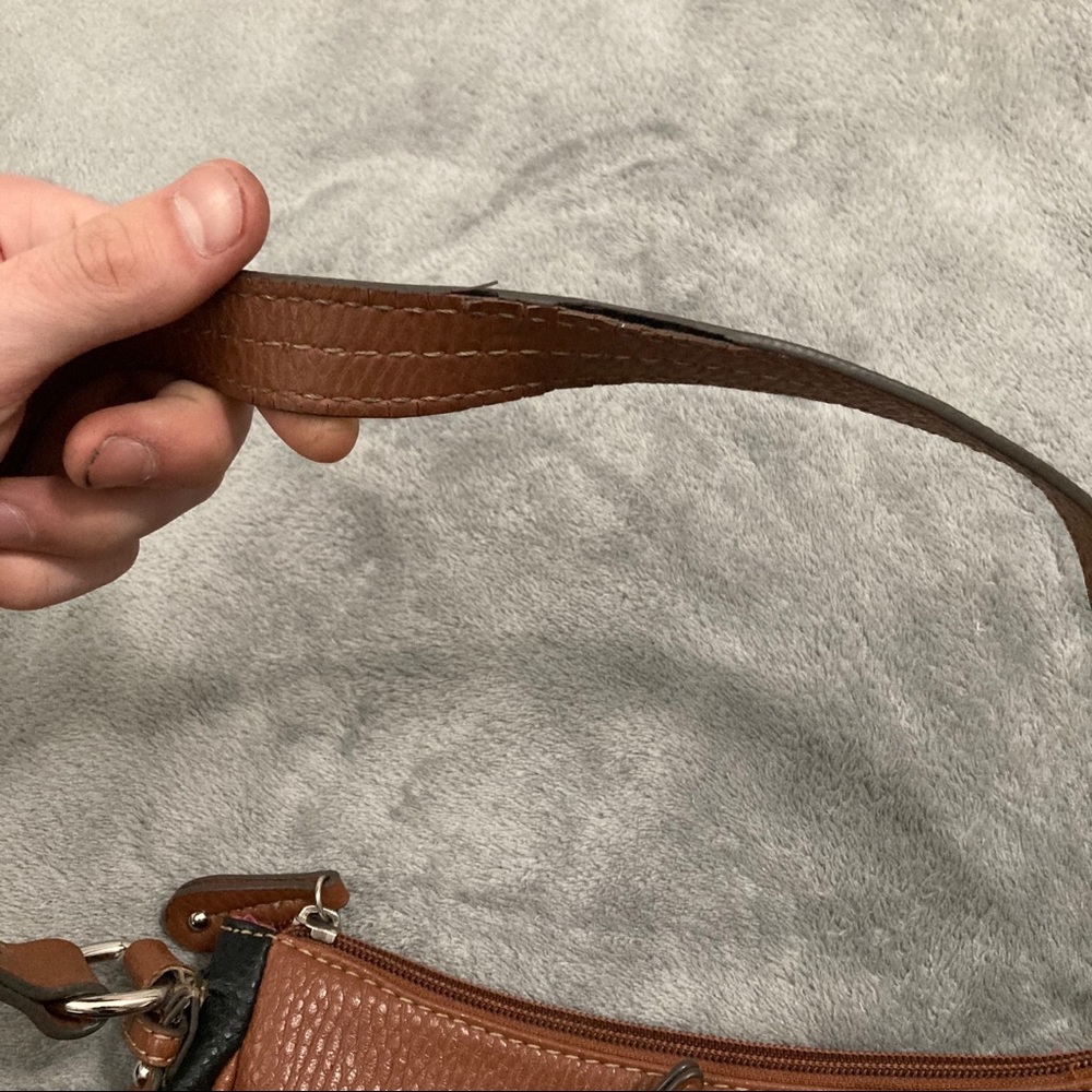 Chaps Ralph Lauren Purse - Picture 5 of 6